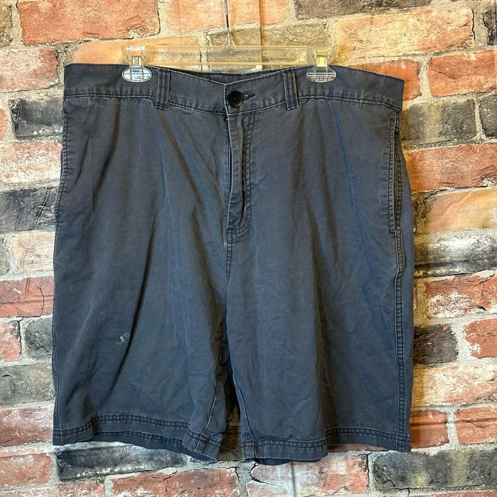 ‎5 for $25🔥Size 40 Grey Magellan Cargo Shorts